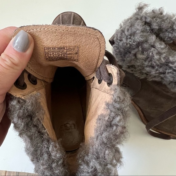 UGG Jaxon Suede Shearling Heeled Boots - Picture 14 of 14